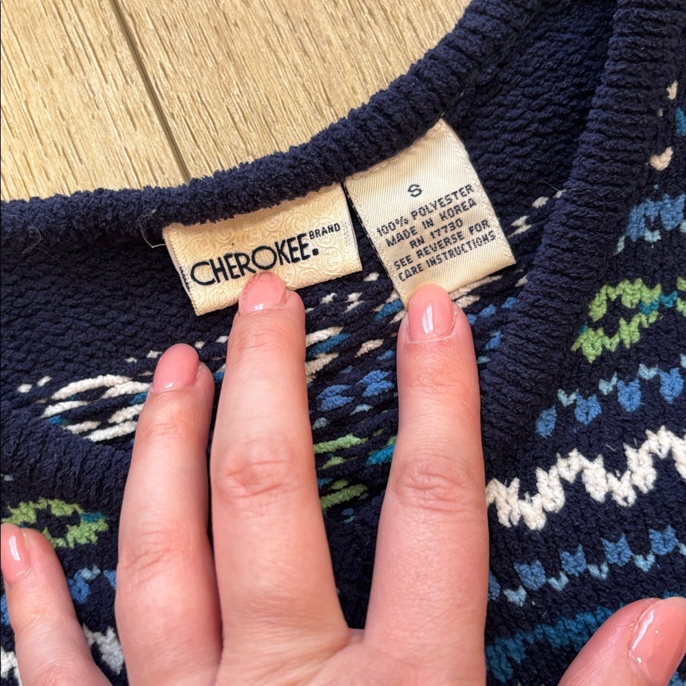 Cherokee Navy and Green V-Neck Sweater - Picture 2 of 3
